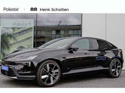 Polestar 4 0