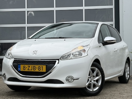 Peugeot 208 0