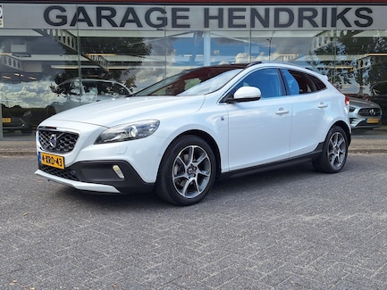Volvo V40 Cross Country 0