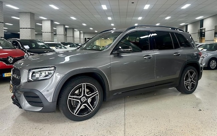 Mercedes-Benz GLB 0