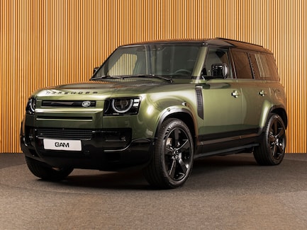 Land Rover Defender 0