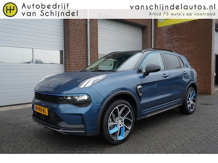 Lynk & Co 01 0