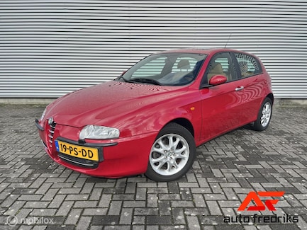 Alfa Romeo 147 0