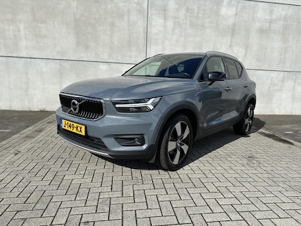 Volvo XC40 0