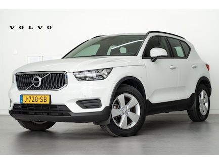 Volvo XC40 0