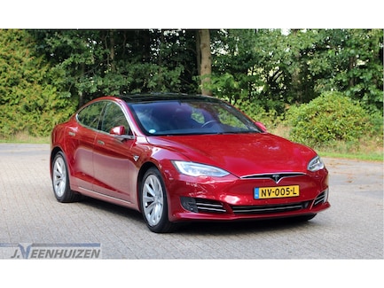 Tesla Model S 0