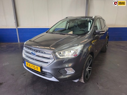 Ford Kuga 0