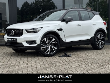 Volvo XC40 0