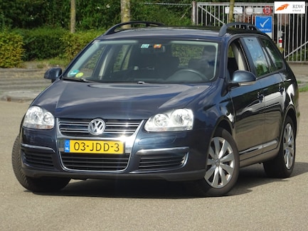 Volkswagen Golf 0