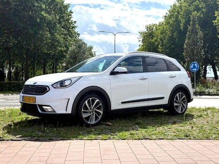 Kia Niro Hybrid 0