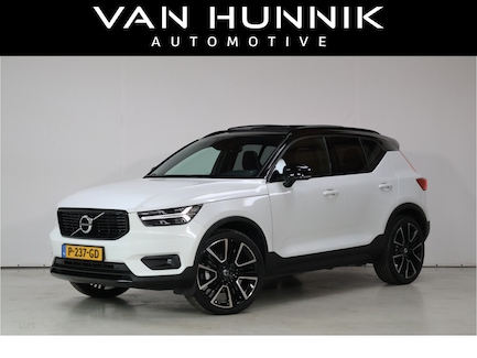 Volvo XC40 0