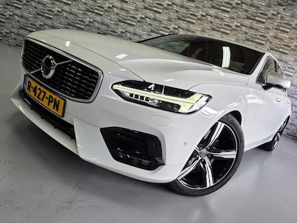 Volvo S90 0