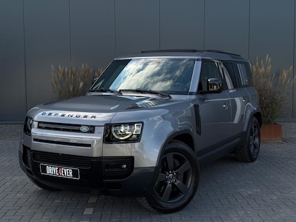 Land Rover Defender 0