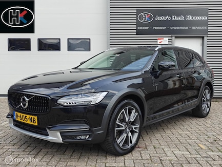 Volvo V90 Cross Country 0