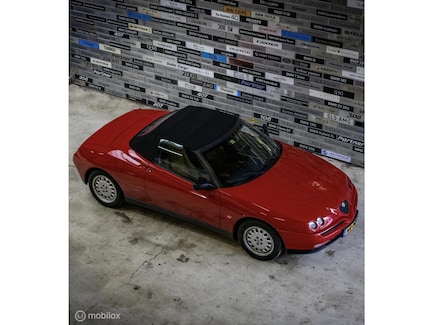 Alfa Romeo Spider 0