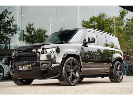 Land Rover Defender 0