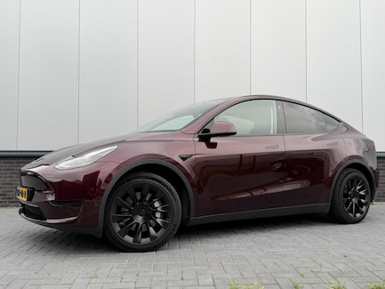 Tesla Model Y 0