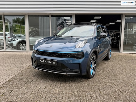 Lynk & Co 01 0