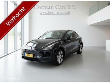 Tesla Model Y 0