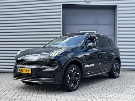 Lynk & Co 01 0