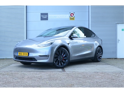 Tesla Model Y 0