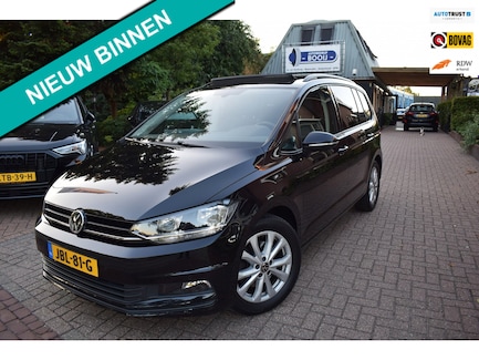 Volkswagen Touran 0