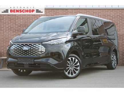 Ford Tourneo Custom 0