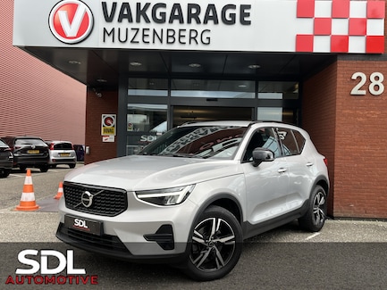 Volvo XC40 0