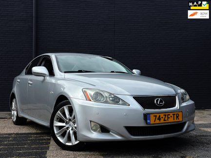 Lexus IS 0
