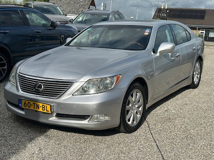 Lexus LS 0