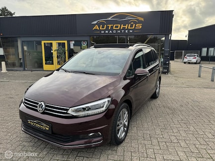 Volkswagen Touran 0