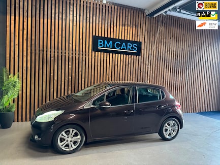 Peugeot 208 0