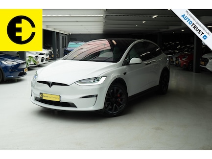 Tesla Model X 0