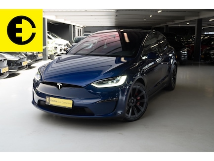 Tesla Model X 0