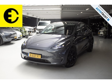 Tesla Model Y 0