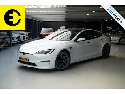Tesla Model S 0