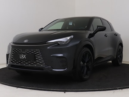 Lexus LBX 0