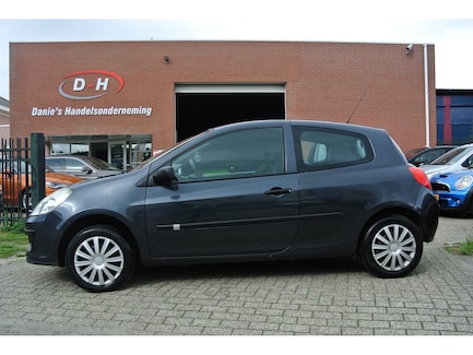 Renault Clio 0