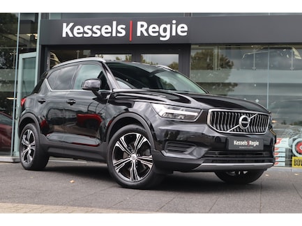 Volvo XC40 0