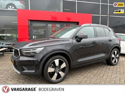 Volvo XC40 0