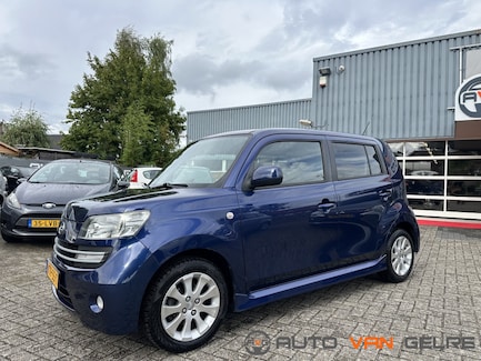 Daihatsu Materia 0
