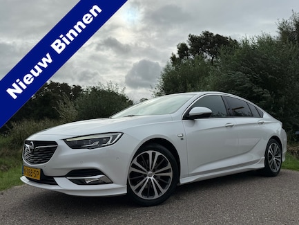 Opel Insignia 0