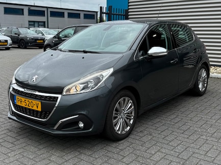 Peugeot 208 0