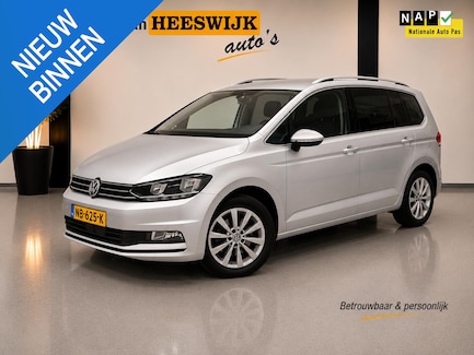 Volkswagen Touran 0