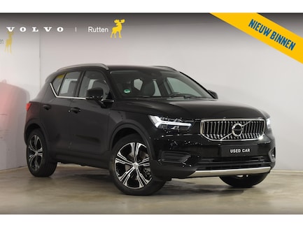 Volvo XC40 0
