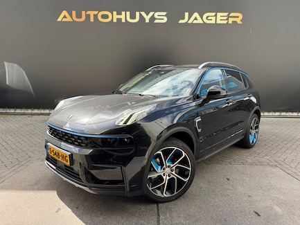 Lynk & Co 01 0