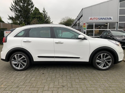 Kia Niro Hybrid 0