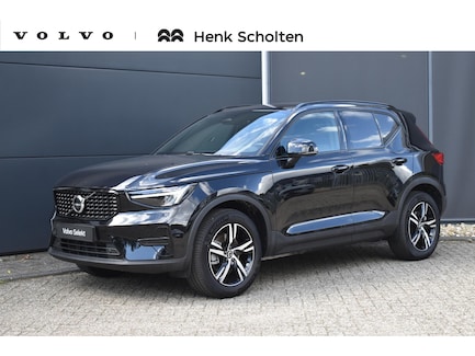Volvo XC40 0