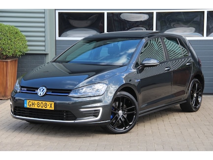 Volkswagen Golf 0