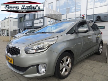 Kia Carens 0